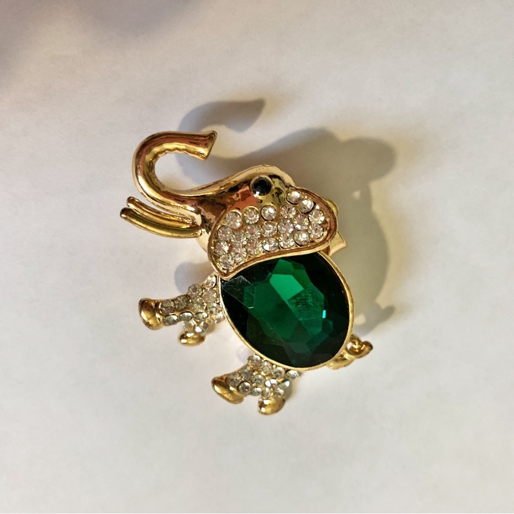 Gold & White Gem Elephant Necklace Charm with Green Gemstone Body - Picture 2 of 5